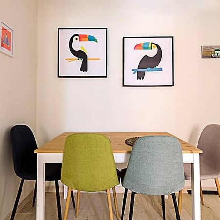 Cozy Flat With 1 Bedroom Next To Metro Station Ateny Zewnętrze zdjęcie