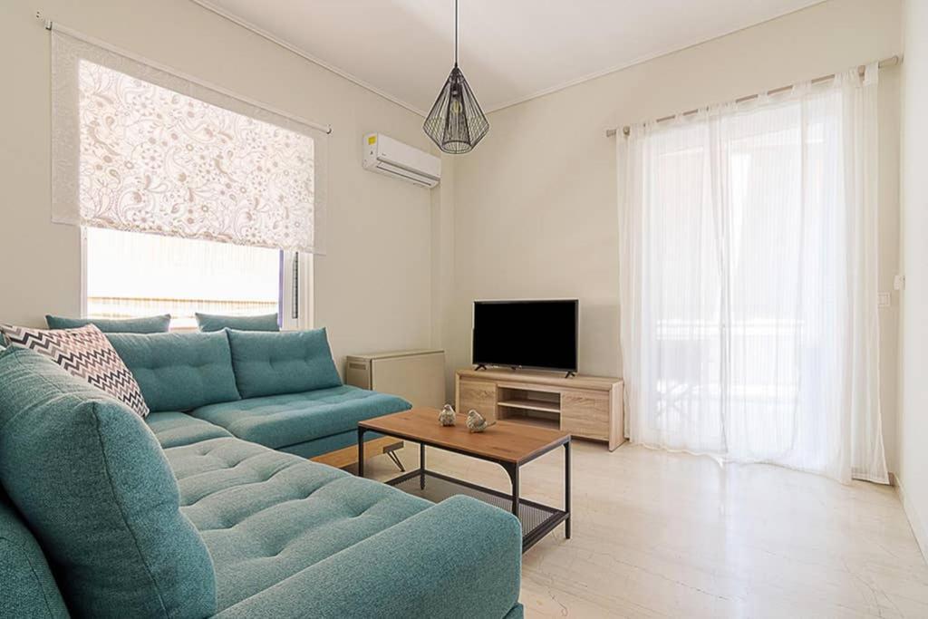 Cozy Flat With 1 Bedroom Next To Metro Station Ateny Zewnętrze zdjęcie