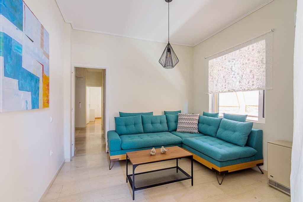 Cozy Flat With 1 Bedroom Next To Metro Station Ateny Zewnętrze zdjęcie